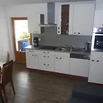 Familie Neunhaeuserer Neustift im Stubaital