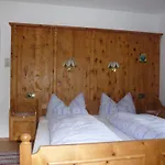 Familie Neunhaeuserer