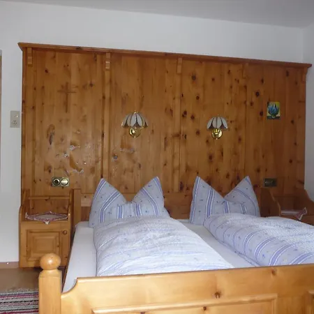 Familie Neunhaeuserer