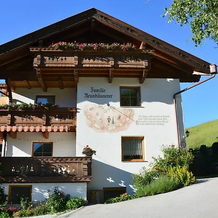 Familie Neunhaeuserer