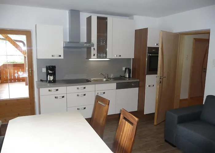 Apartment Familie Neunhaeuserer *