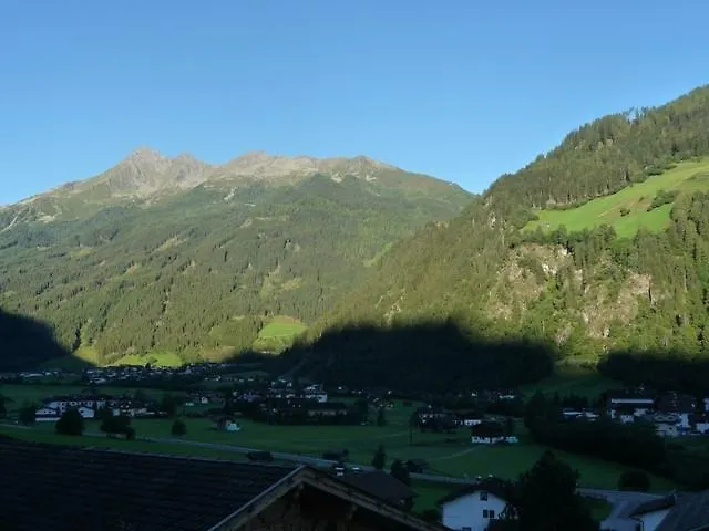 Familie Neunhaeuserer