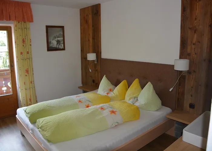 Familie Neunhaeuserer Apartment Neustift im Stubaital